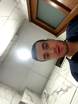 Snapshot of boyygirlls chatting on October 23, 10:08 pm boyygirlls online show from October 23, 10:08 pm