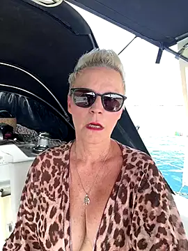 German Milf online show from September 13, 10:48 am