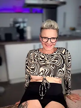 German Milf online show from October 7, 1:30 pm