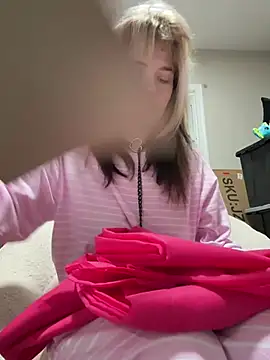 Cutiepiespanks online show from February 1, 4:33 am