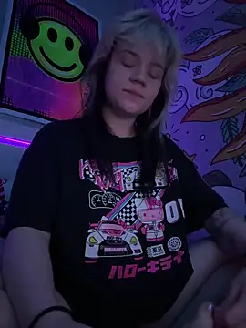 Cutiepiespanks online show from April 18, 1:09 am