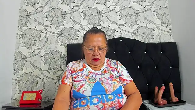 Keira Lennox online show from January 6, 11:58 am