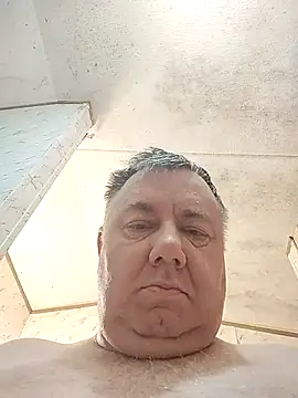 Snapshot of lawndad79 chatting on January 19, 1:42 am lawndad79 online show from January 19, 1:42 am