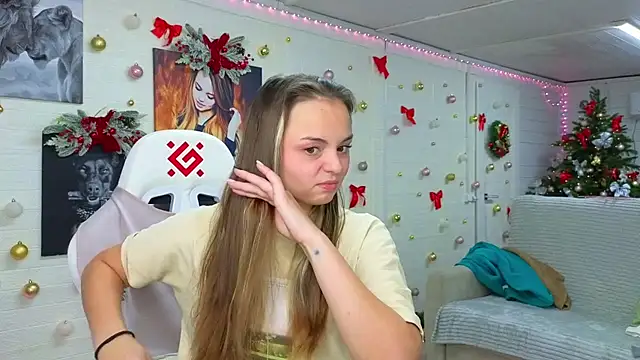 Snapshot of Misss_Vikk chatting on January 8, 12:18 pm Misss Vikk online show from January 8, 12:18 pm