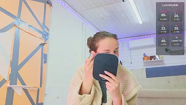 Misss Vikk online show from March 28, 9:20 am