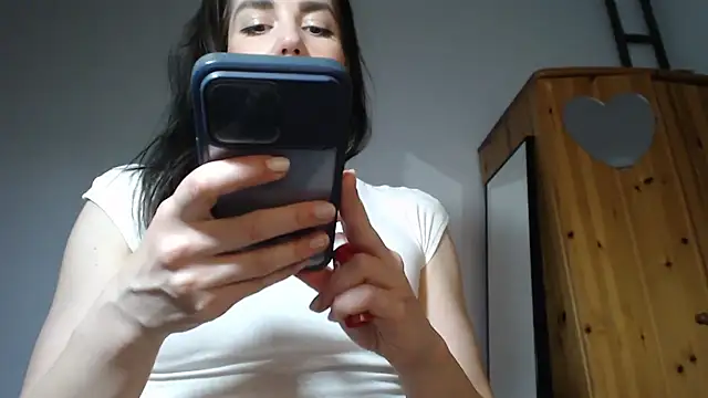 Lisakisss online show from May 26, 6:37 pm