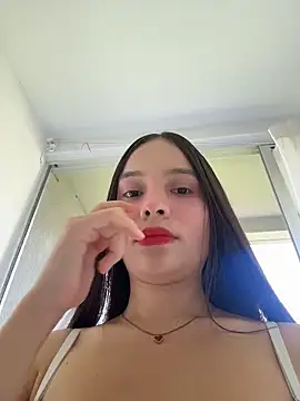 MiaJacksonn online show from May 24, 3:28 pm