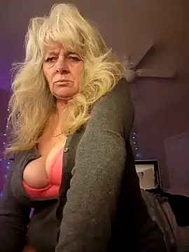 Snapshot of IMS_BHAVEN chatting on January 12, 4:00 am IMS BHAVEN online show from January 12, 4:00 am