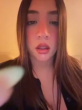 Snapshot of marcimaa chatting on April 19, 12:54 am marcimaa online show from April 19, 12:54 am