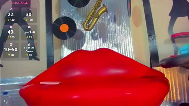 nickyminach  online show from February 22, 10:42 pm