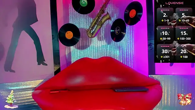 nickyminach  online show from March 7, 7:38 pm