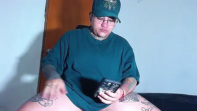 Techno 420  online show from April 5, 7:44 pm