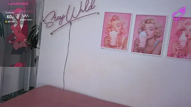 Adele LatinLady online show from January 8, 8:22 pm