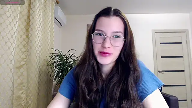 Snapshot of Kristal898 chatting on January 1, 10:24 pm Kristal898 online show from January 1, 10:24 pm