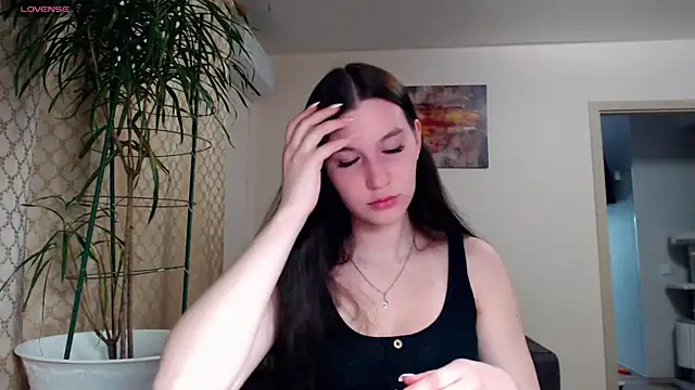 Snapshot of Kristal898 chatting on April 27, 5:55 pm Kristal898 online show from April 27, 5:55 pm