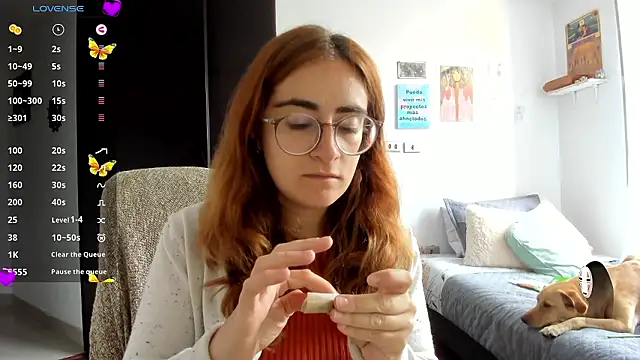 linda giggle online show from December 3, 1:21 pm