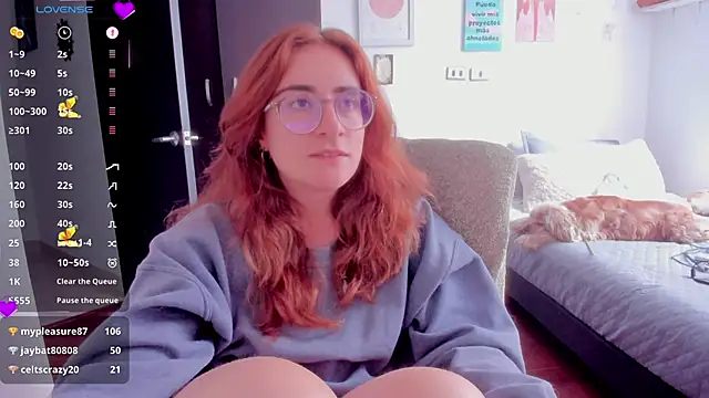 linda giggle online show from December 5, 7:38 pm