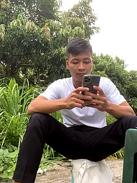 Snapshot of Naughty--asian chatting on October 23, 2:33 am Naughty--asian online show from October 23, 2:33 am