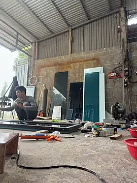 Snapshot of Naughty--asian chatting on February 6, 12:59 am Naughty--asian online show from February 6, 12:59 am