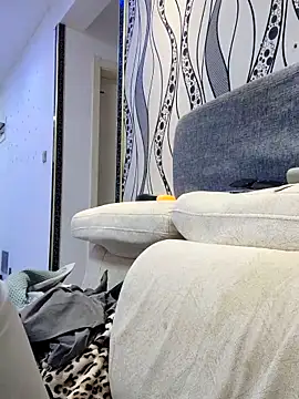 guozuo online show from April 14, 2:01 pm