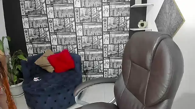 Isa And Natasha online show from March 19, 11:39 am