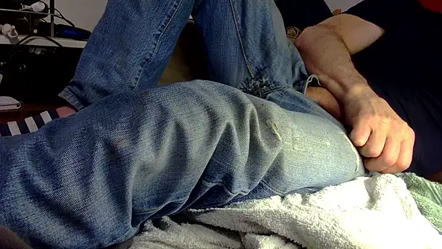 mike30nbg online show from February 15, 9:11 pm