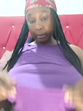 Snapshot of HotAFRICANBEAUTY chatting on February 3, 2:53 am HotAFRICANBEAUTY online show from February 3, 2:53 am