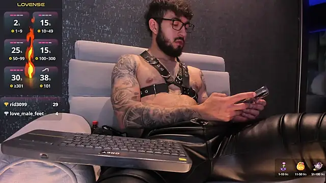 MarkWalker   online show from March 15, 1:18 pm