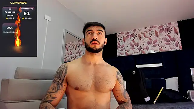 MarkWalker   online show from April 13, 9:48 am