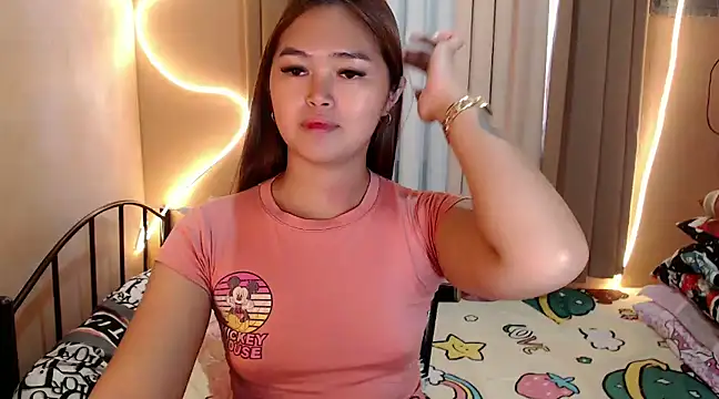 Itsme claire online show from February 14, 11:53 pm