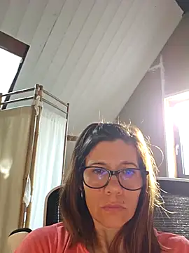 Lina lou4 online show from February 12, 9:10 am