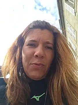 Snapshot of Lina_lou4 chatting on April 26, 8:45 am Lina lou4 online show from April 26, 8:45 am
