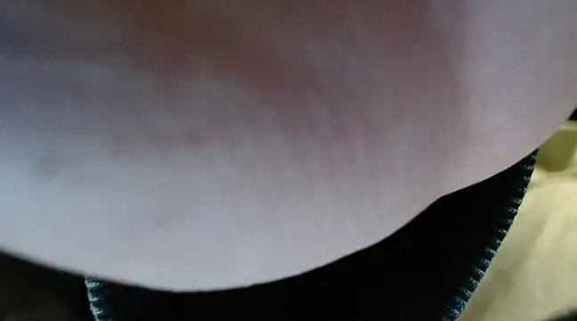 SuzieWanKenobi online show from December 26, 9:37 pm