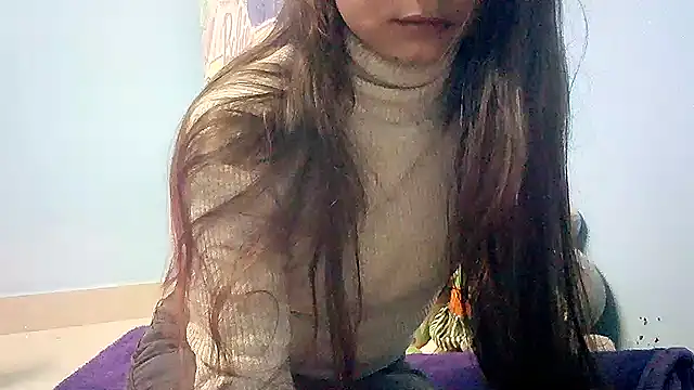 Snapshot of lovelydesi21 chatting on January 16, 1:25 pm lovelydesi21 online show from January 16, 1:25 pm