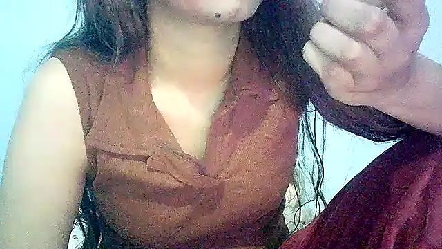 Snapshot of lovelydesi21 chatting on January 31, 7:40 pm lovelydesi21 online show from January 31, 7:40 pm