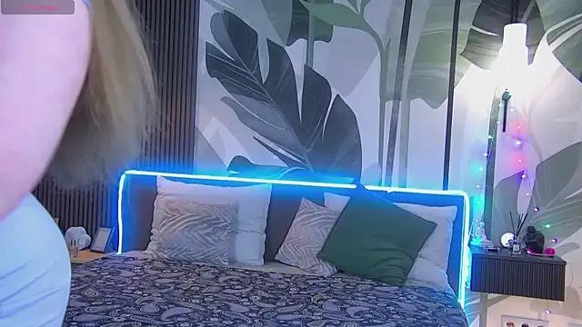 RubyValen online show from January 29, 1:05 am