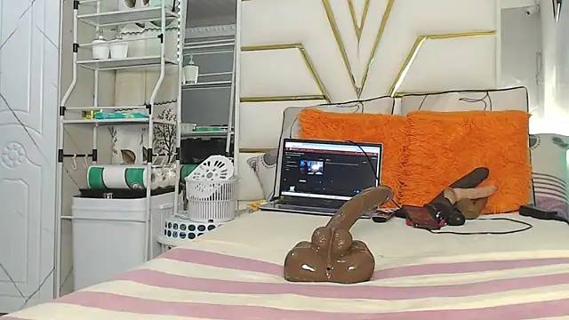 SexyyNana online show from April 10, 2:50 am