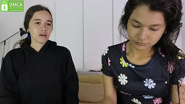 sexychanell 18 online show from February 28, 1:23 pm