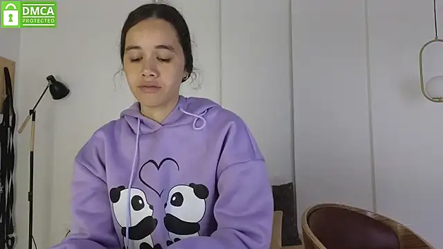 sexychanell 18 online show from March 28, 1:22 pm