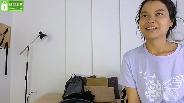 Snapshot of sexychanell_18 chatting on June 9, 1:56 pm sexychanell 18 online show from June 9, 1:56 pm