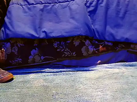 DarkHorse89 online show from September 17, 1:57 pm