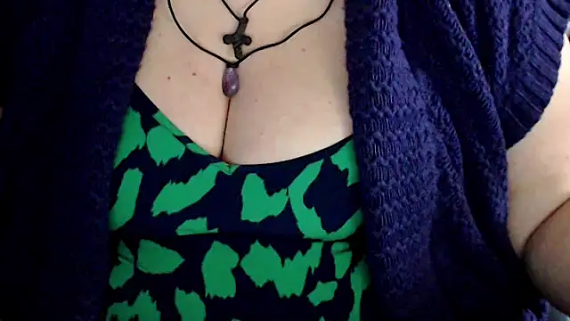 mayasmith online show from April 15, 9:27 am