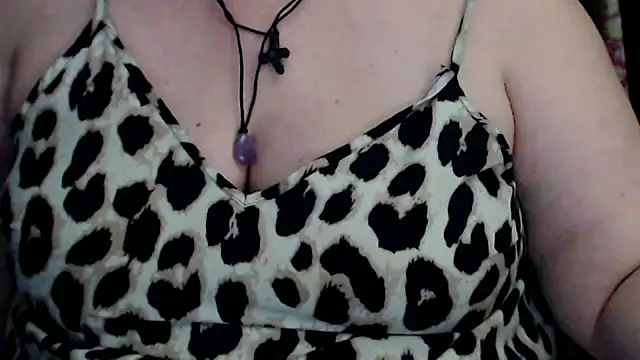 Snapshot of mayasmith chatting on July 9, 6:45 pm mayasmith online show from July 9, 6:45 pm