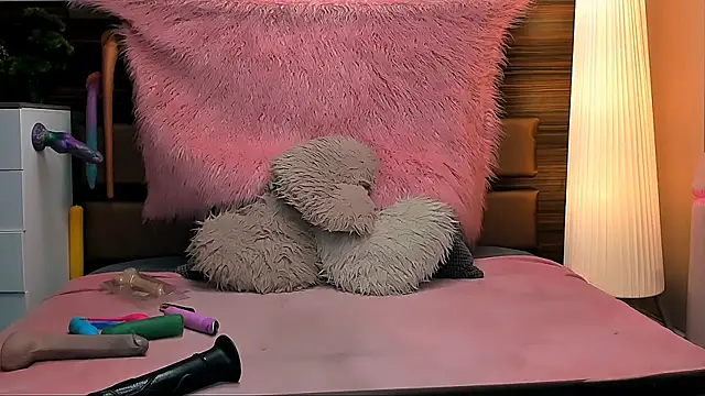 LiaMetz online show from September 25, 6:33 pm