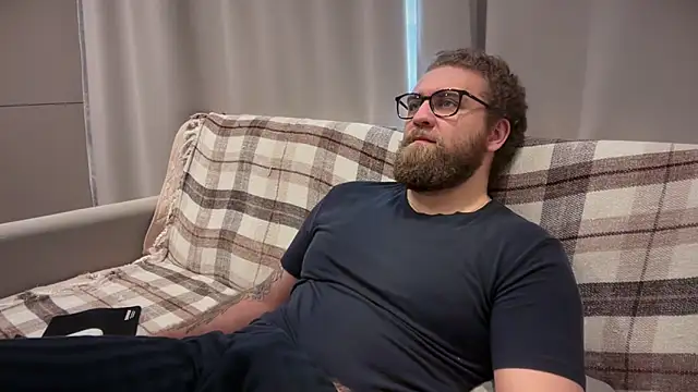 Bear bear  online show from May 23, 8:18 am