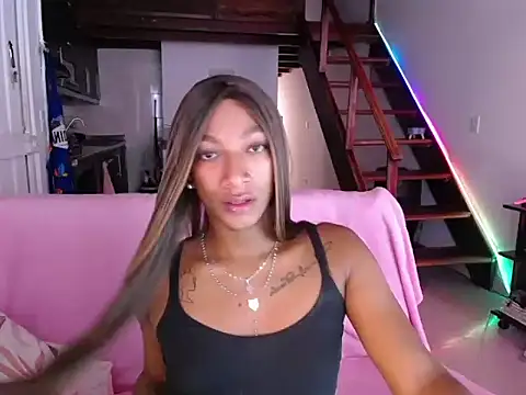 Snapshot of samy_doll chatting on July 3, 5:52 pm samy doll online show from July 3, 5:52 pm