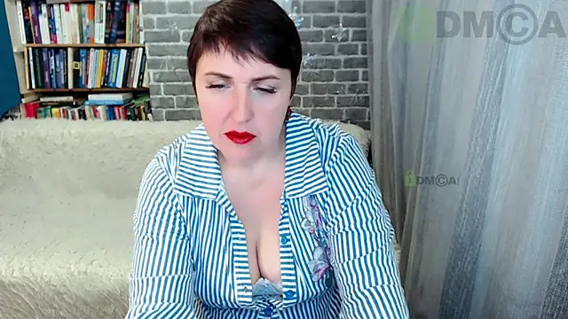 Rainbow lady online show from December 22, 2:52 am