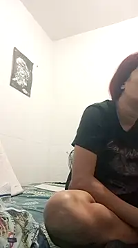 Snapshot of Emmily_Fox chatting on January 10, 8:04 pm Emmily Fox online show from January 10, 8:04 pm