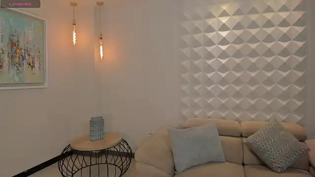 JuanitaClay online show from November 6, 10:21 pm