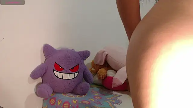 Snapshot of ivannaah_ chatting on June 26, 6:29 am ivannaah online show from June 26, 6:29 am
